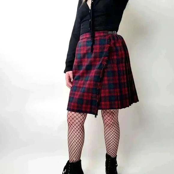 Vintage Dresses & Skirts - Vintage 90s Goth Grunge Plaid Pleated Midi Skirt